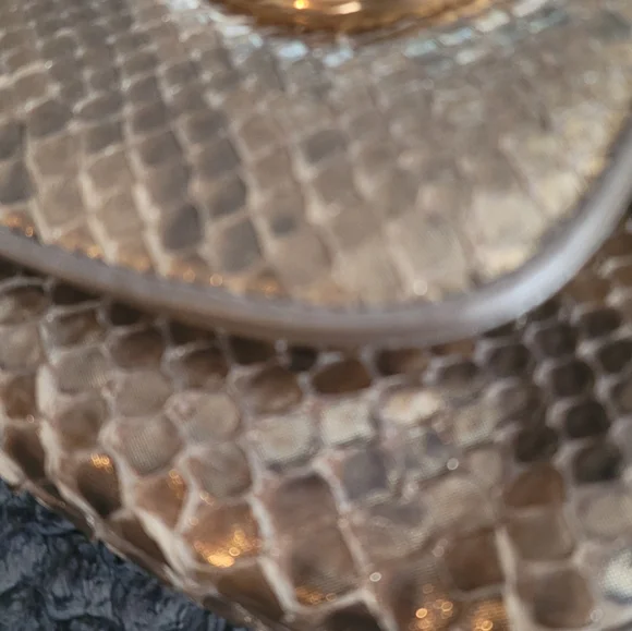 GORGEOUS VINTAGE PYTHON SNAKE CROSSBODY GUCCI BAG - Picture 4 of 16